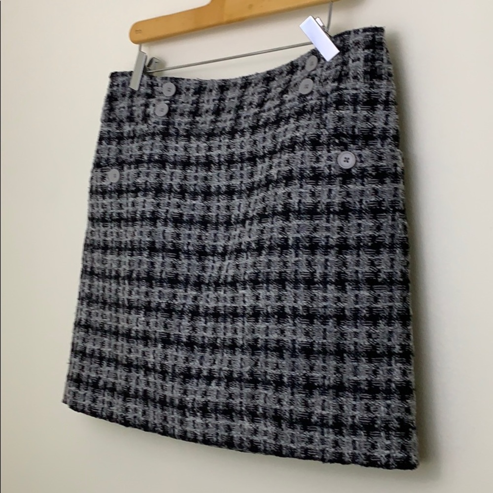 Ann Taylor Loft Gray & Black Skirt
